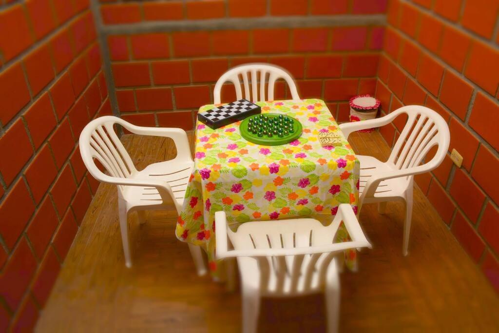 Casa Familiar Y Agradable, Parqueadero Y Bbq Hébergement de vacances Armenia (Quindio)